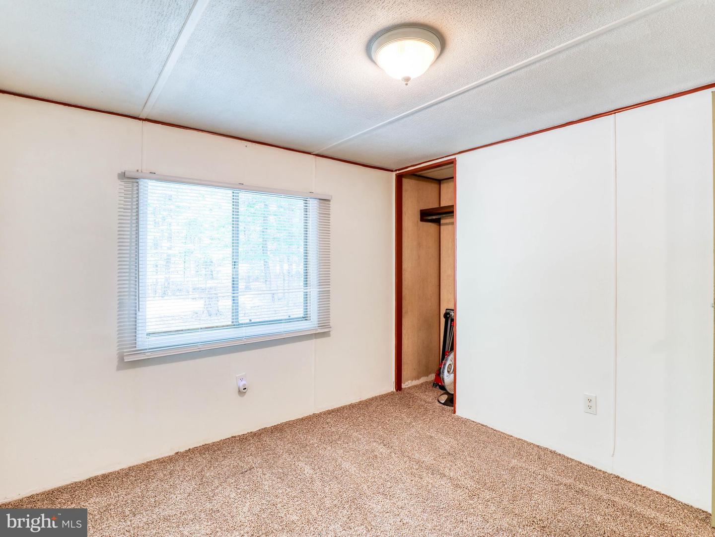 285 Wolfrey Ln