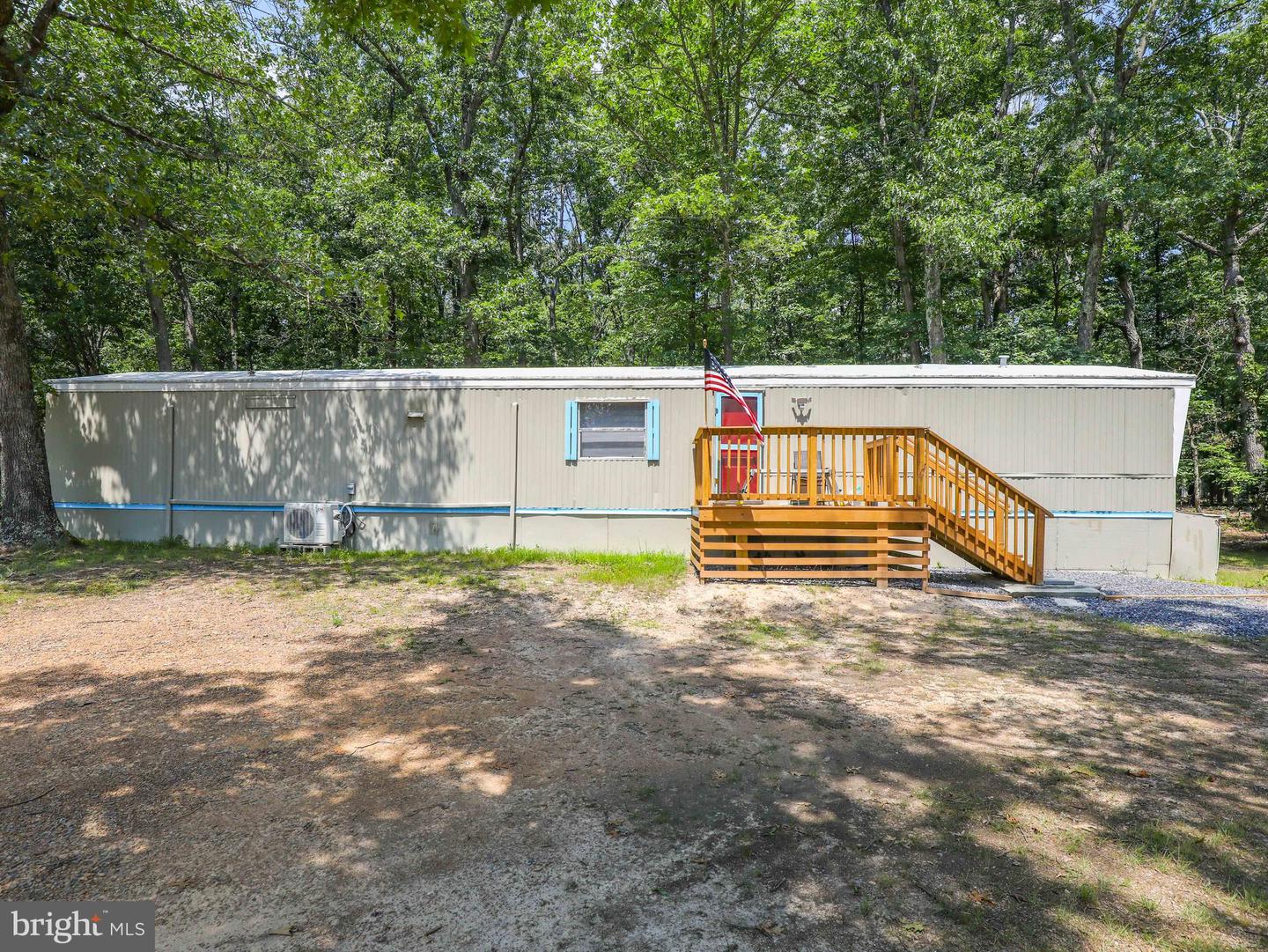 285 Wolfrey Ln