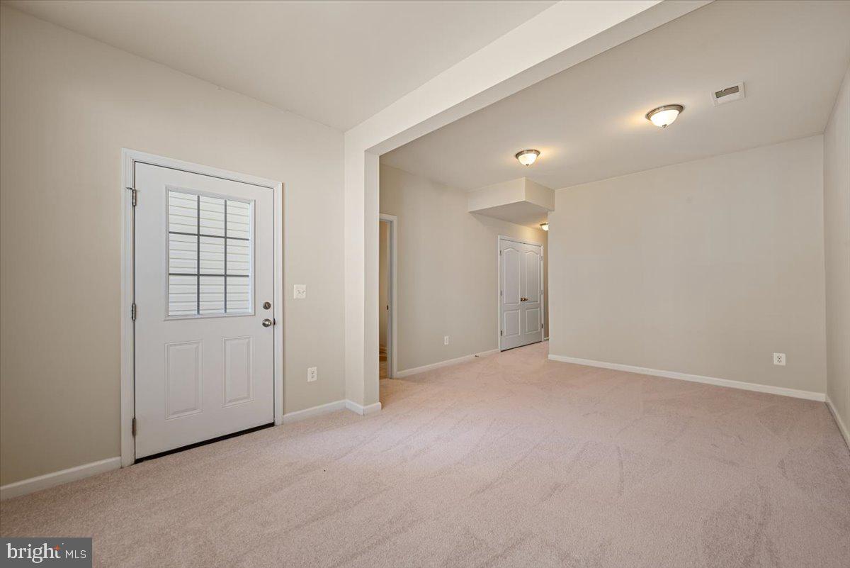 244 Schramm Loop