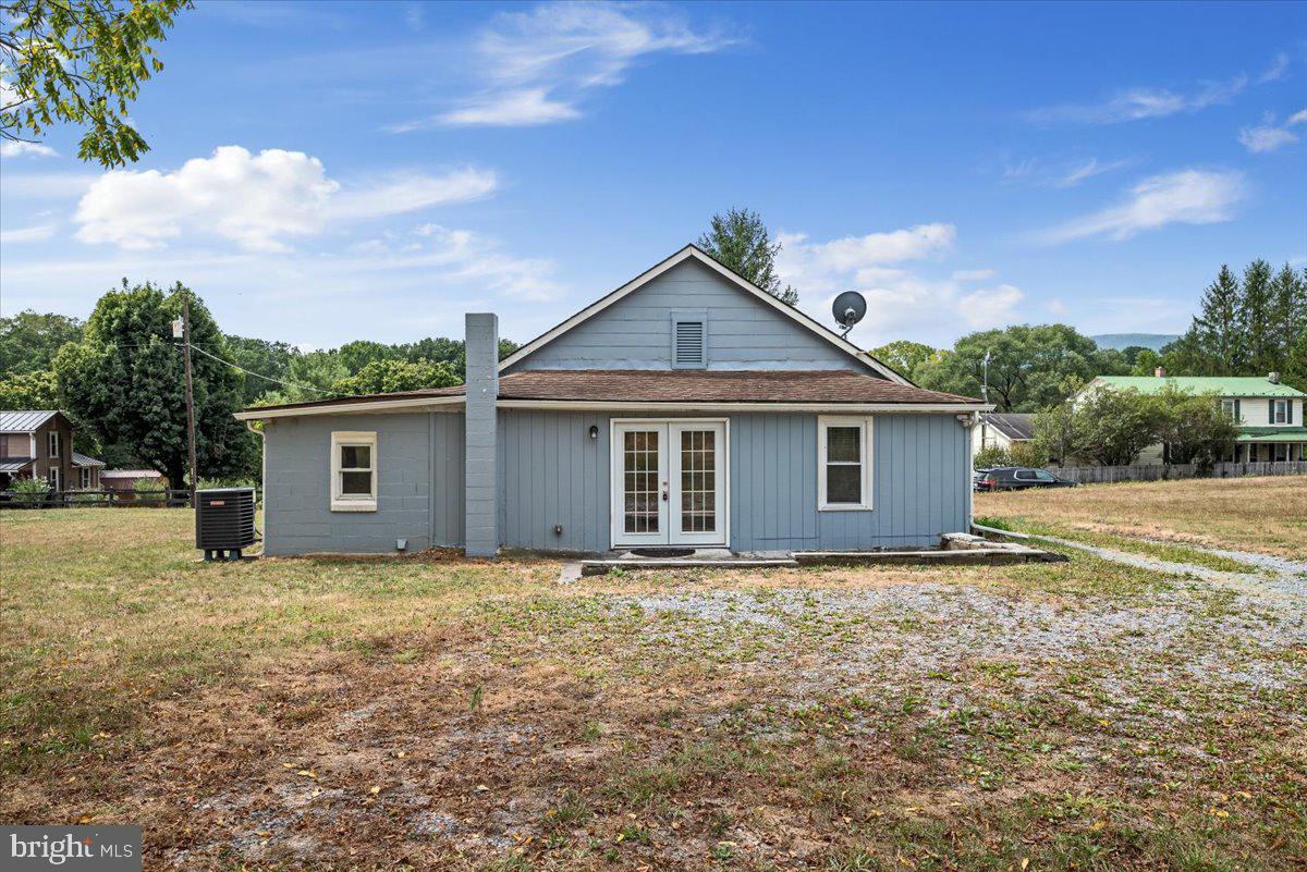 127 Mountain Falls Rd