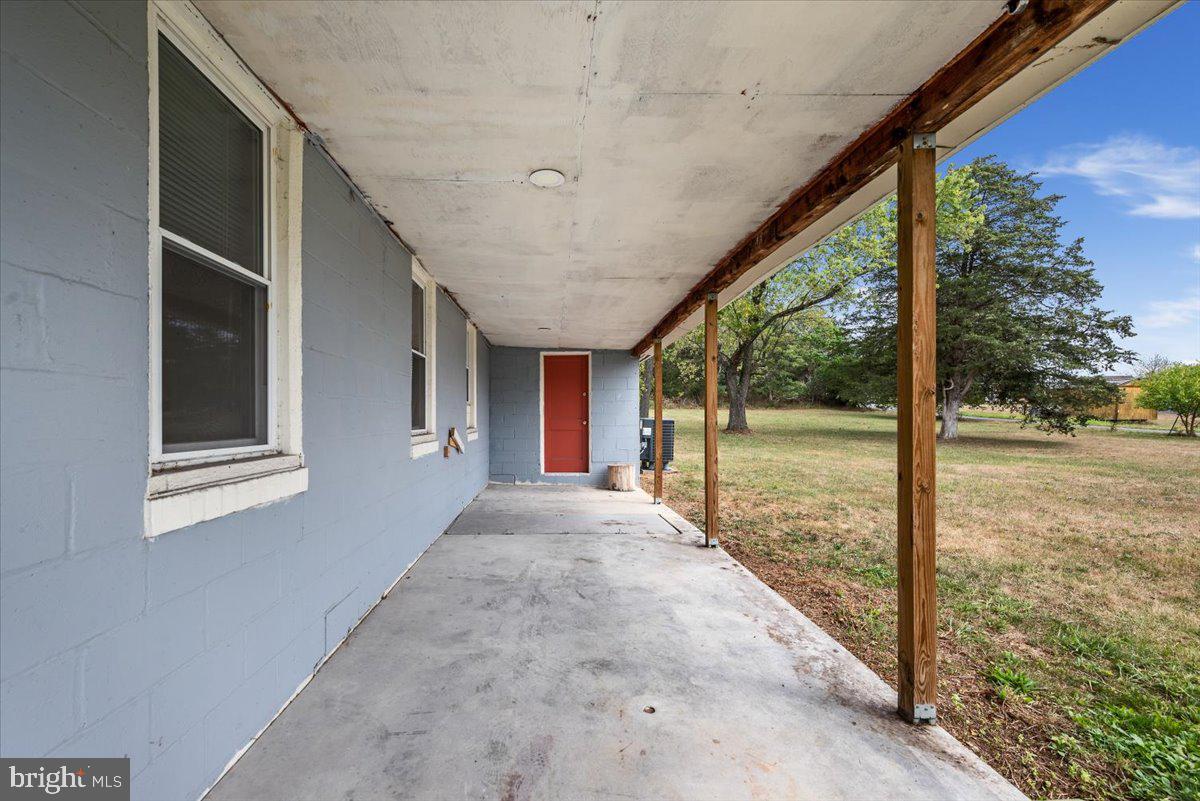 127 Mountain Falls Rd