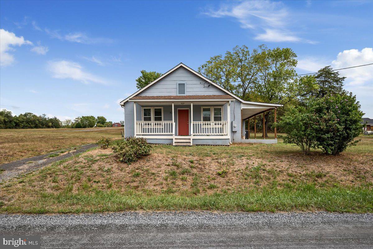 127 Mountain Falls Rd