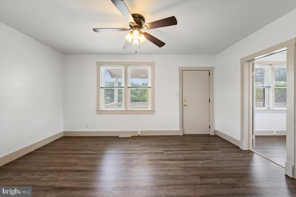 127 Mountain Falls Rd