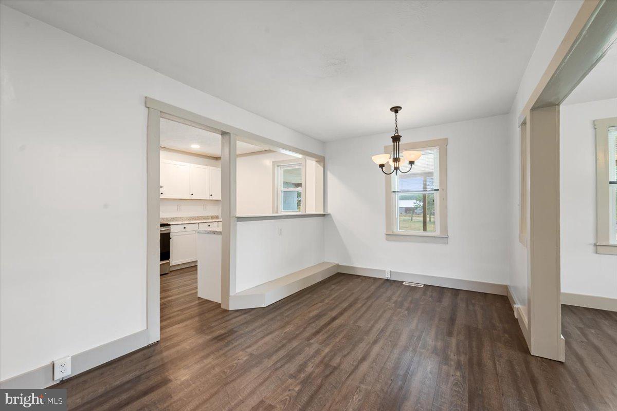 127 Mountain Falls Rd