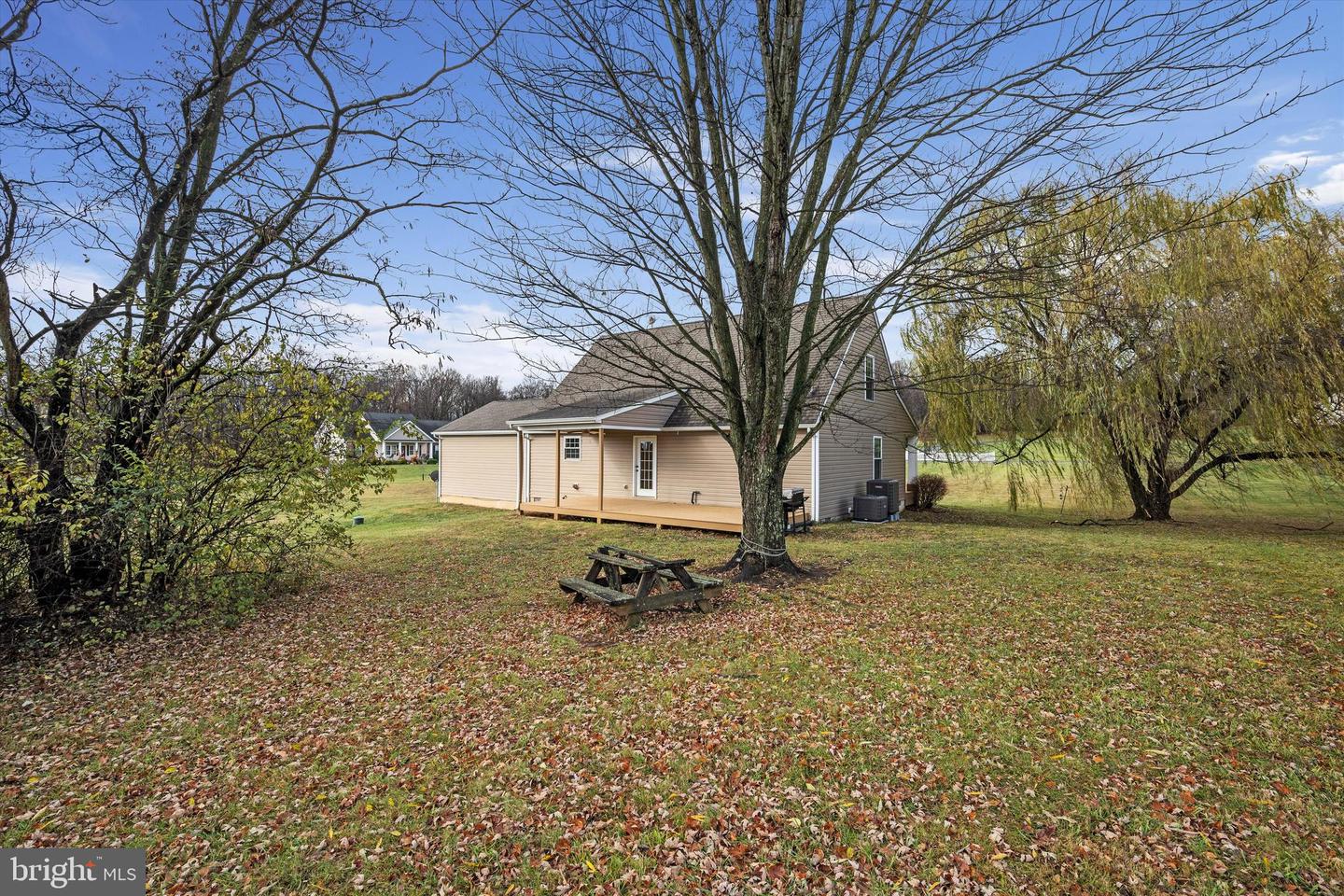 220 Crimson Dr