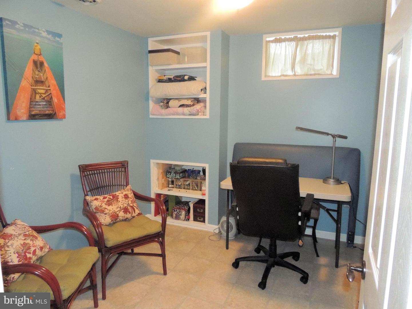 103 Ladyslipper Dr