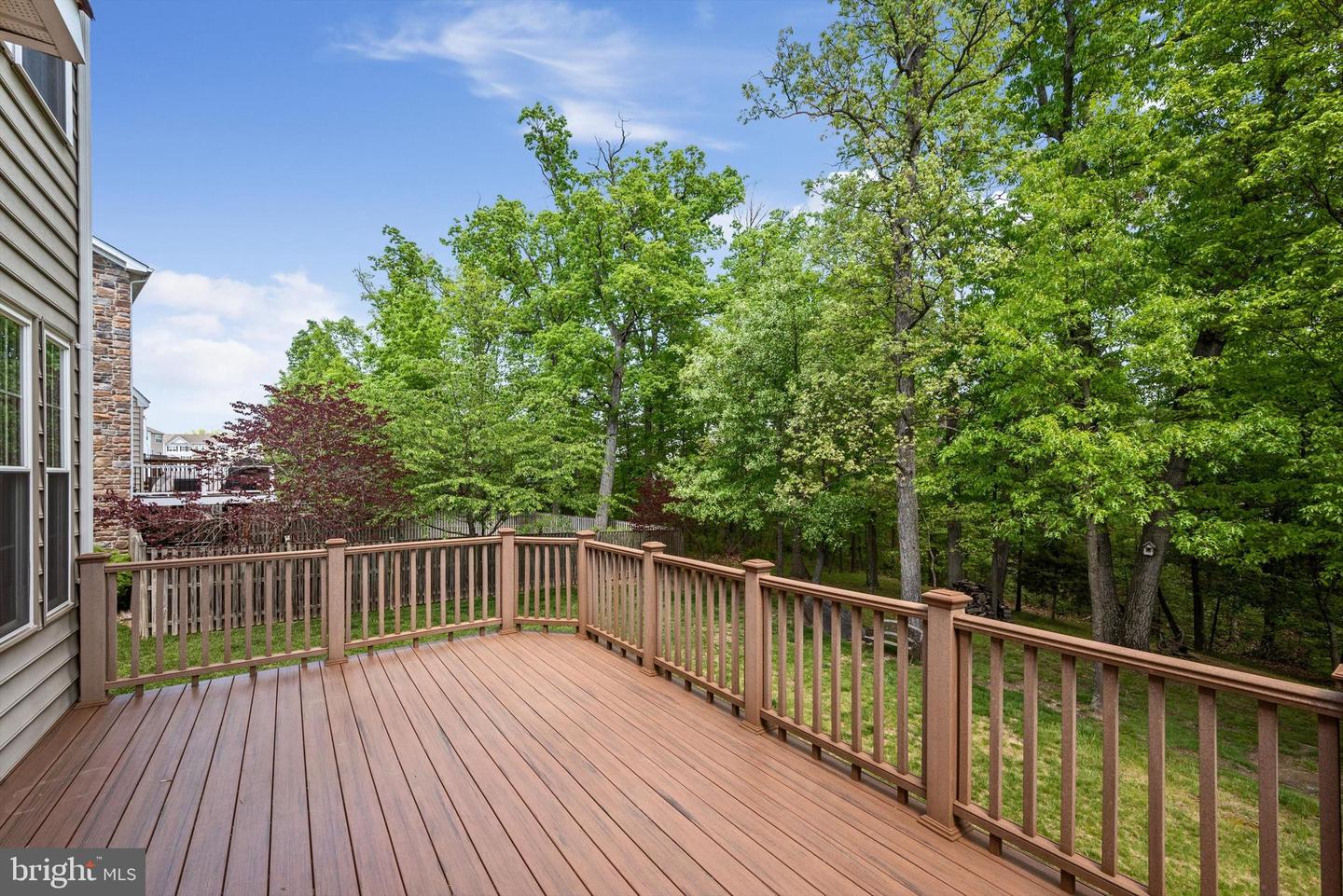 111 Cheshire Ct