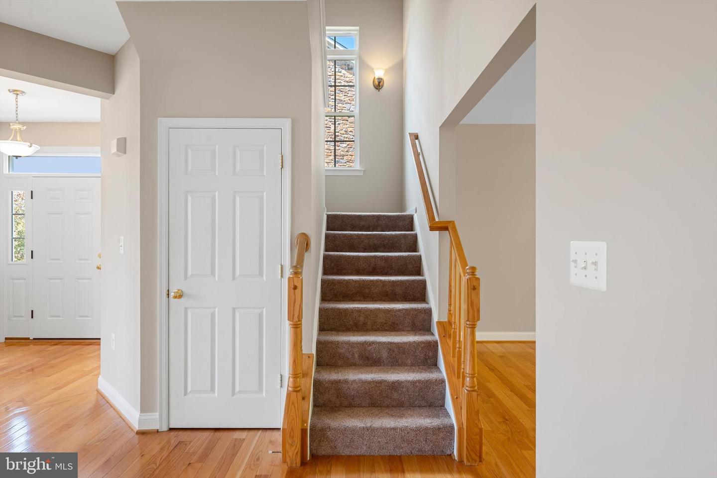 111 Cheshire Ct
