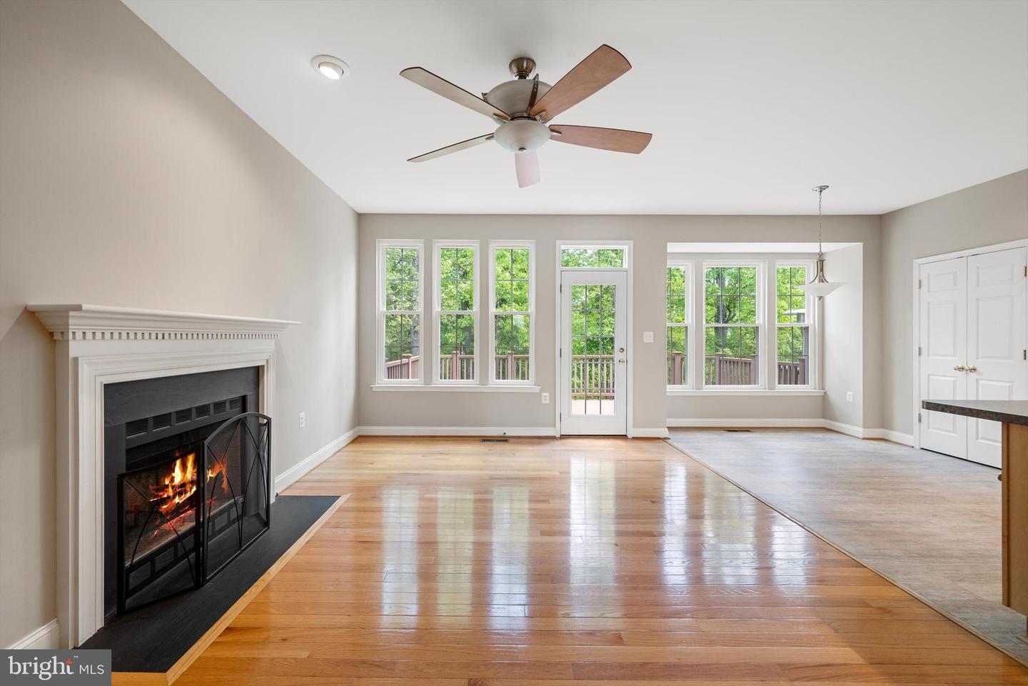 111 Cheshire Ct