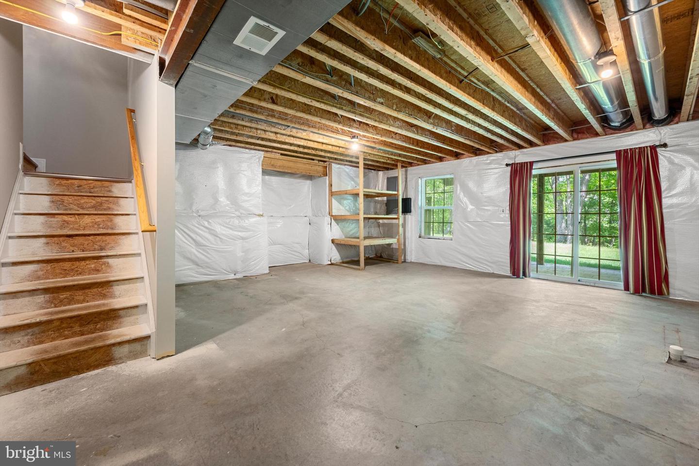 111 Cheshire Ct