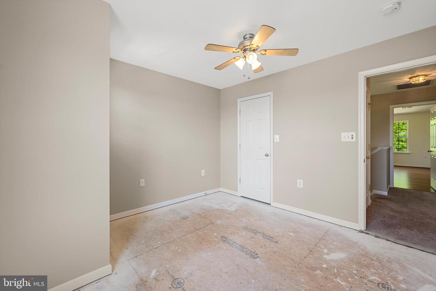 111 Cheshire Ct