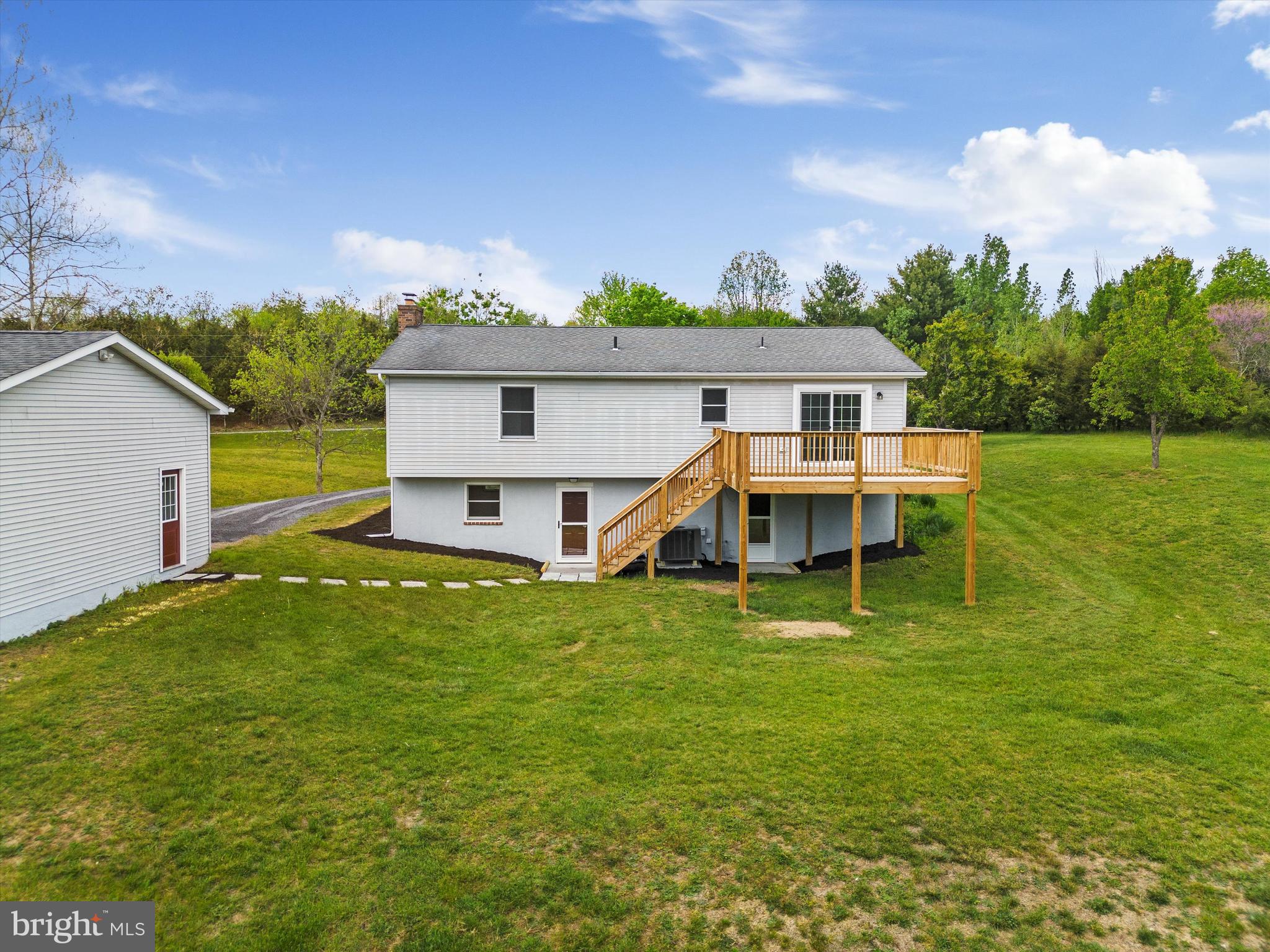 288 Old Plantation Ln