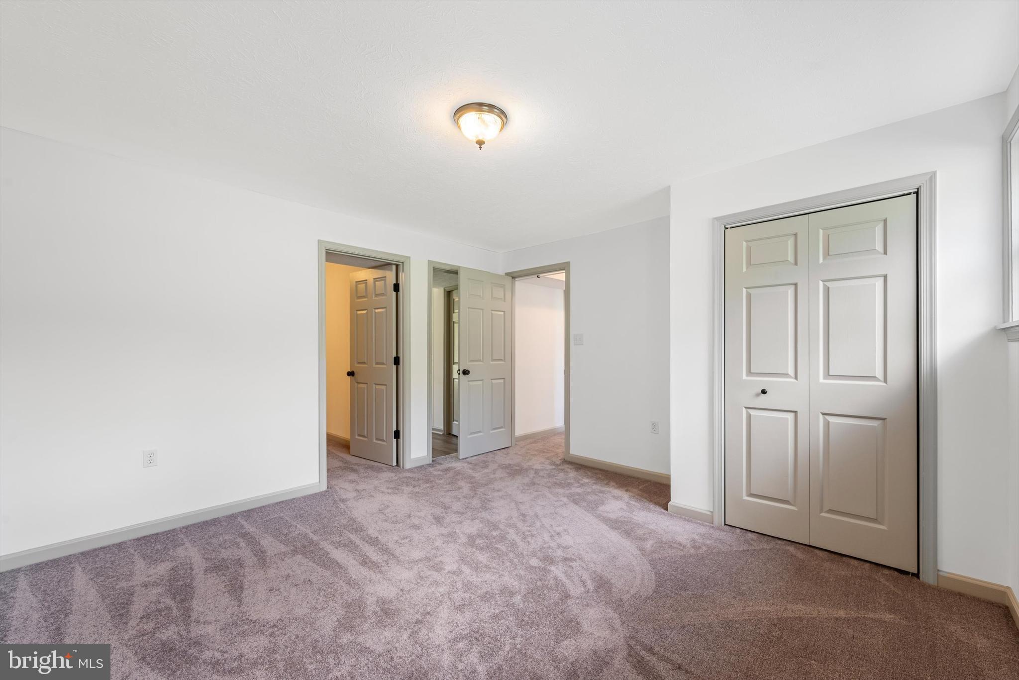 288 Old Plantation Ln