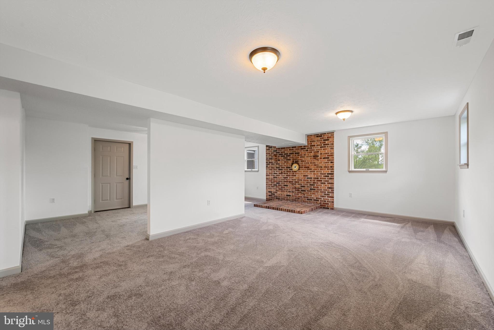 288 Old Plantation Ln