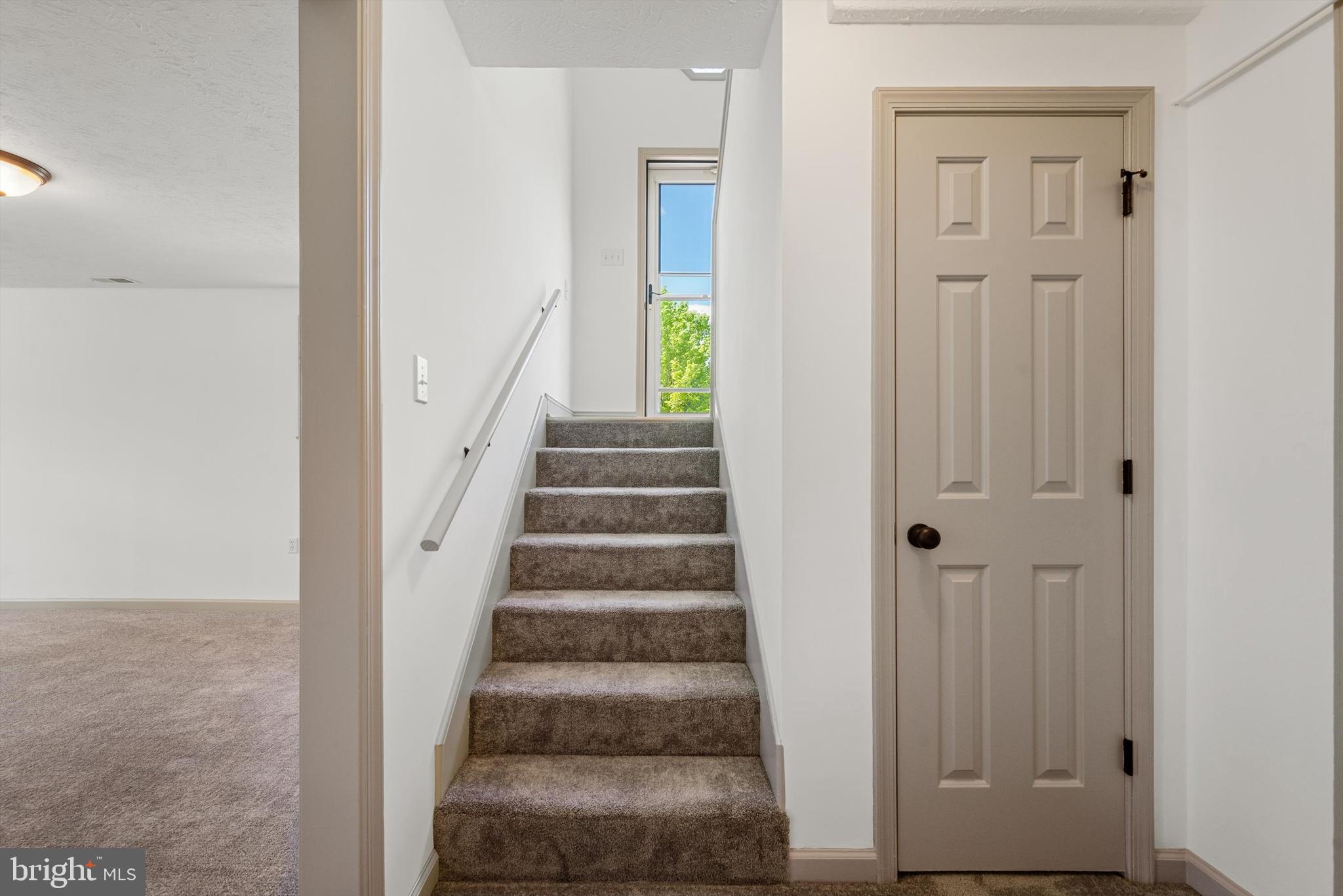 288 Old Plantation Ln