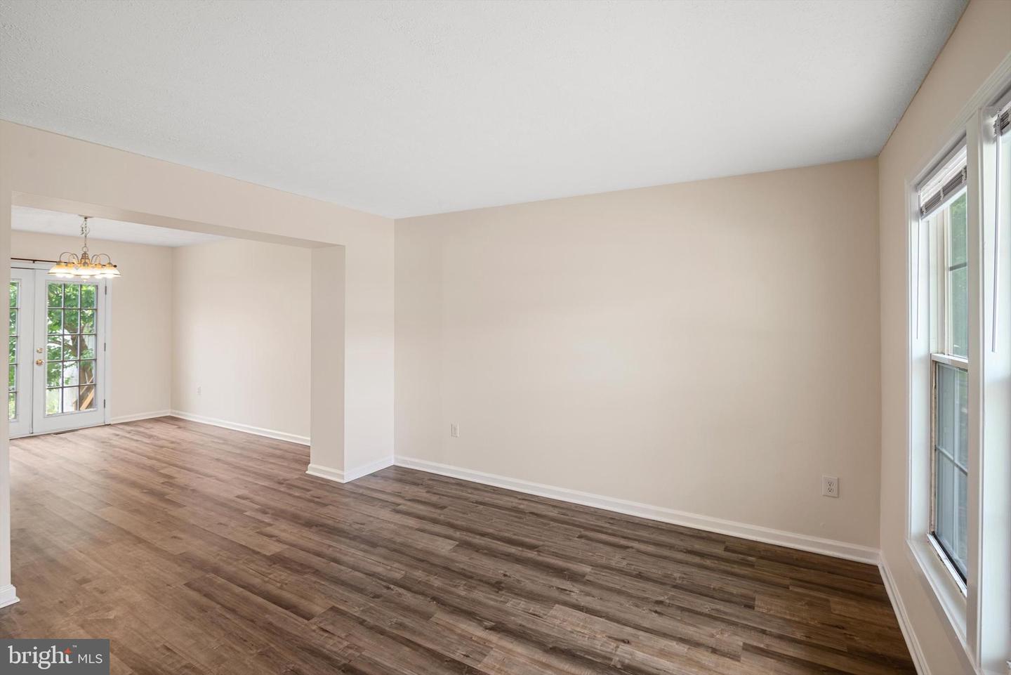 206 EMILY LN