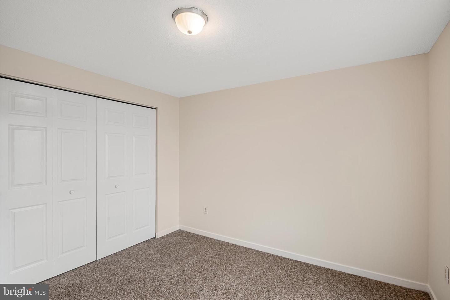 206 EMILY LN