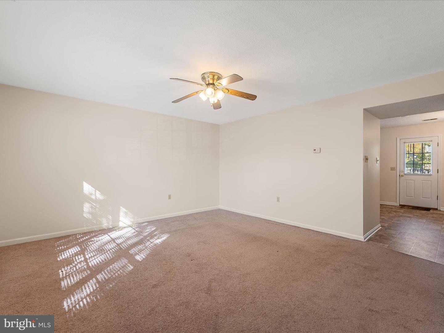 114 PARKSIDE DR