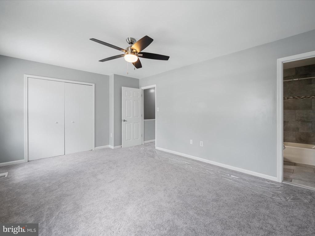 113 AMETHYST CT