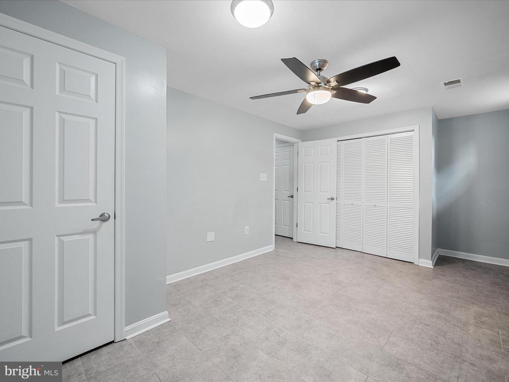 113 AMETHYST CT