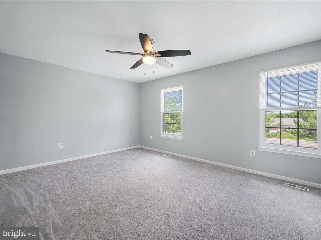 113 AMETHYST CT