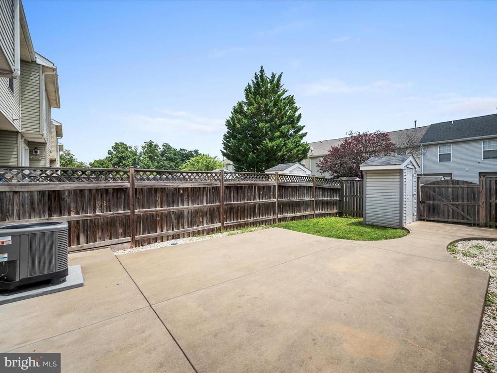 113 AMETHYST CT