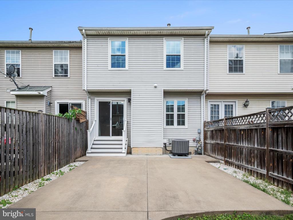 113 AMETHYST CT