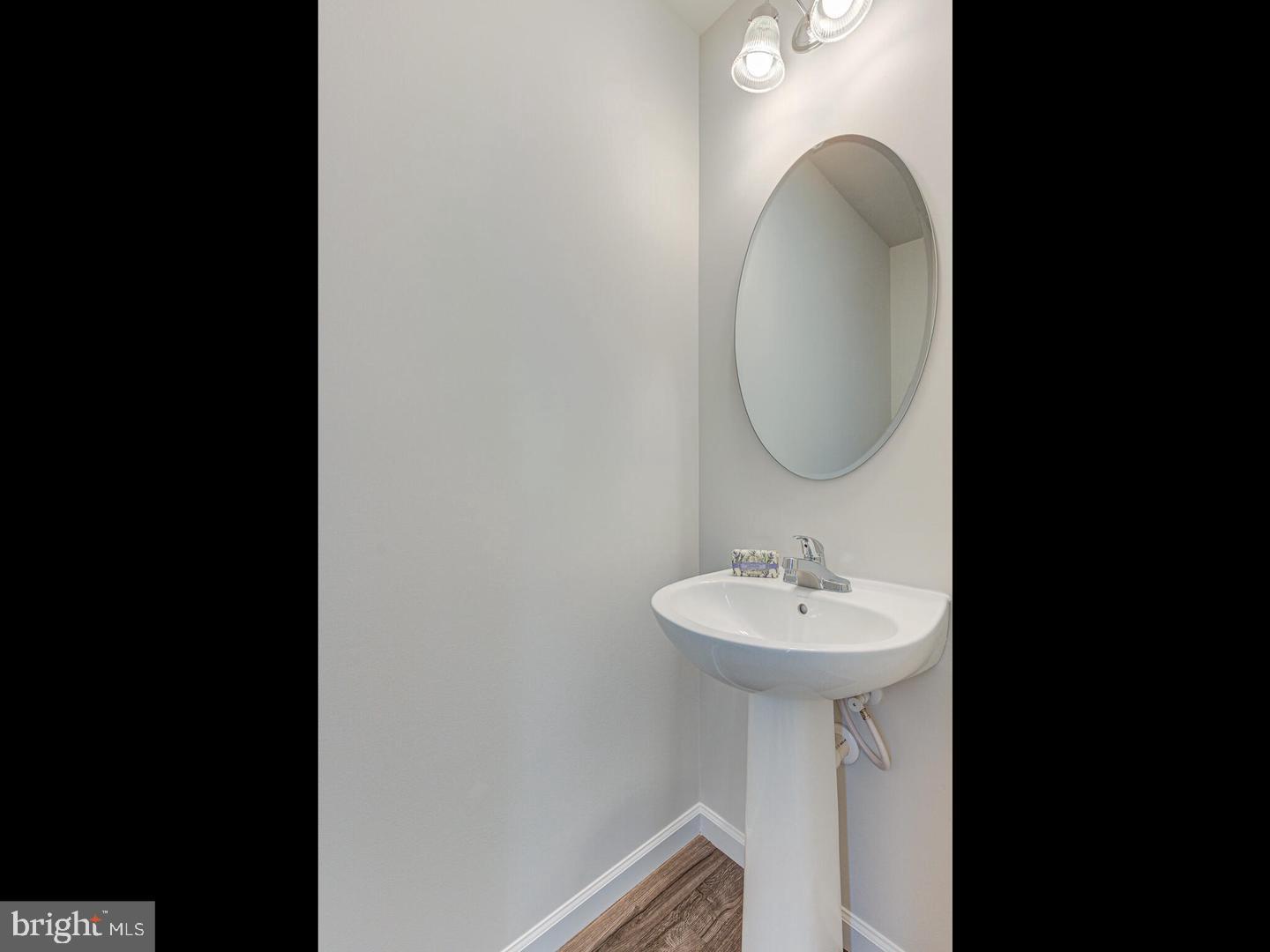 290 SAGE CIR