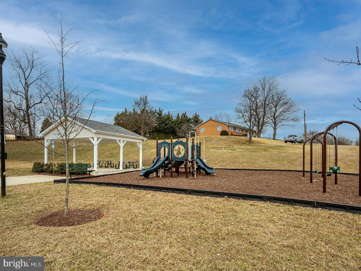 290 SAGE CIR