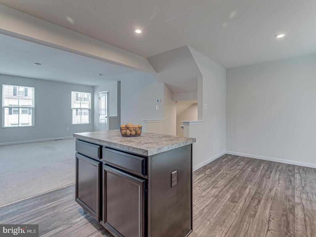 290 SAGE CIR