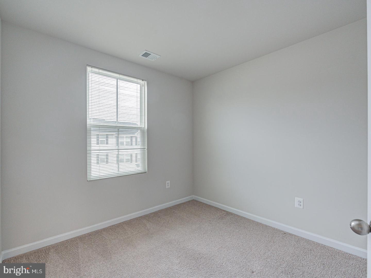 290 SAGE CIR