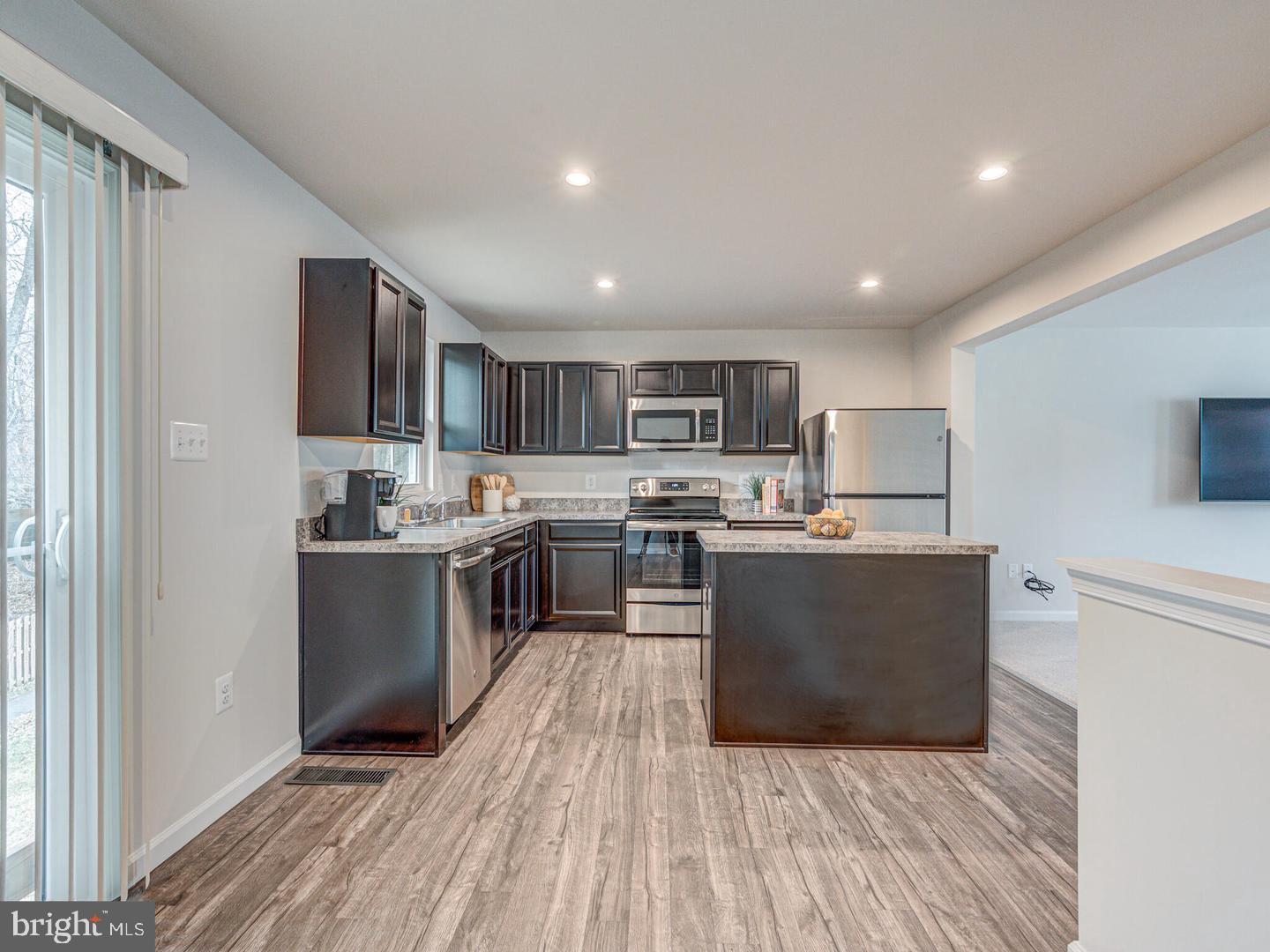 290 SAGE CIR