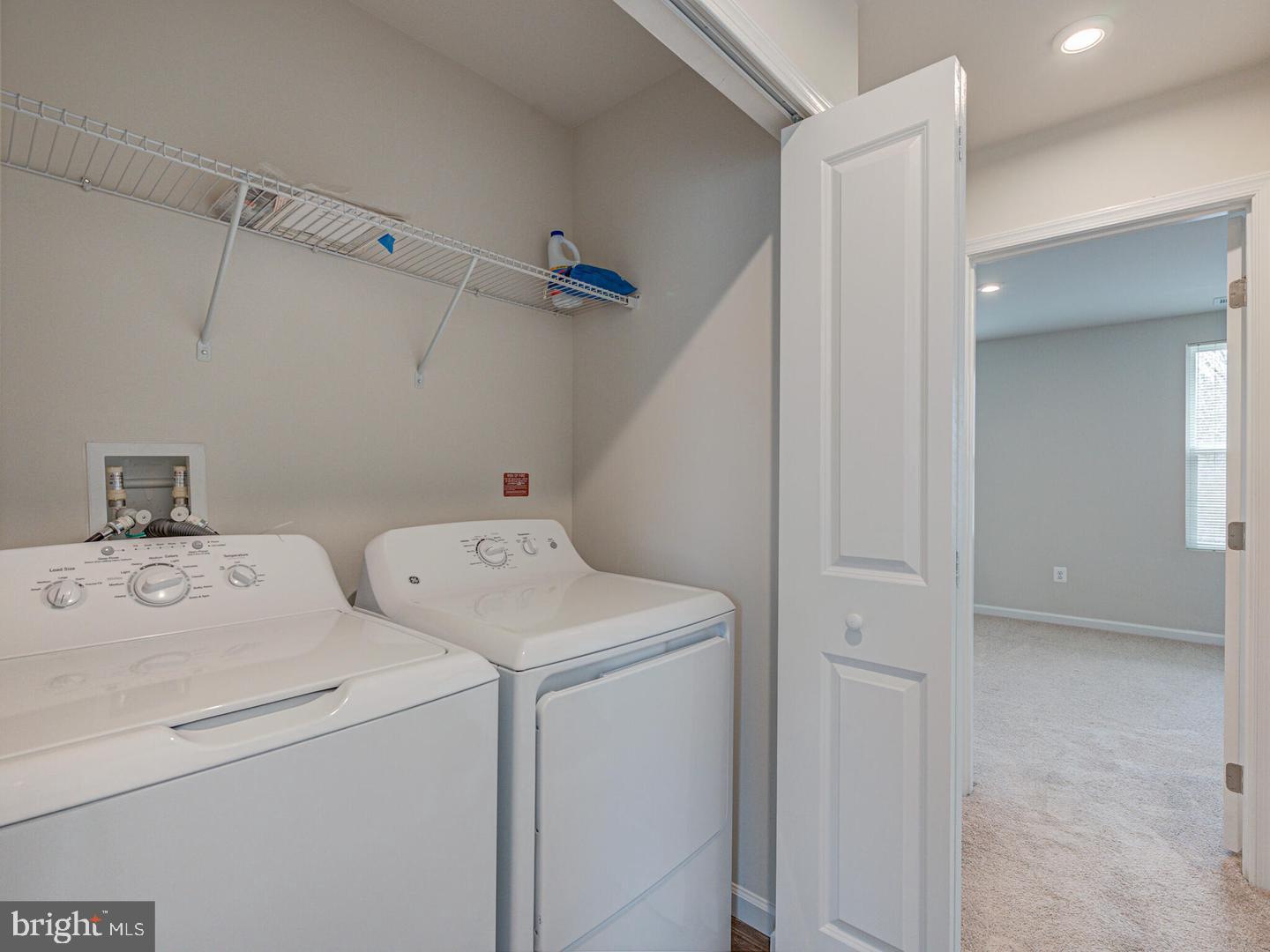 290 SAGE CIR