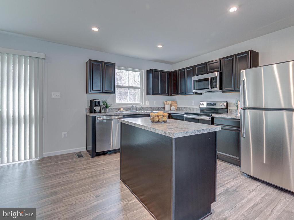 290 SAGE CIR