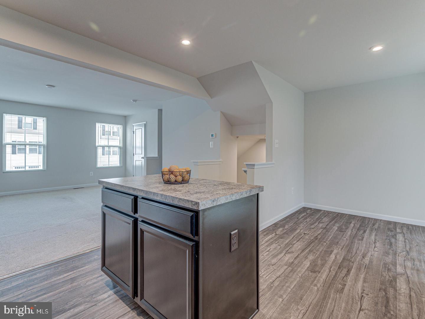 290 SAGE CIR