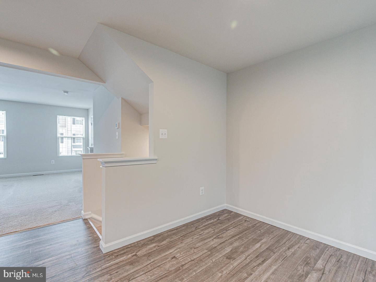 290 SAGE CIR