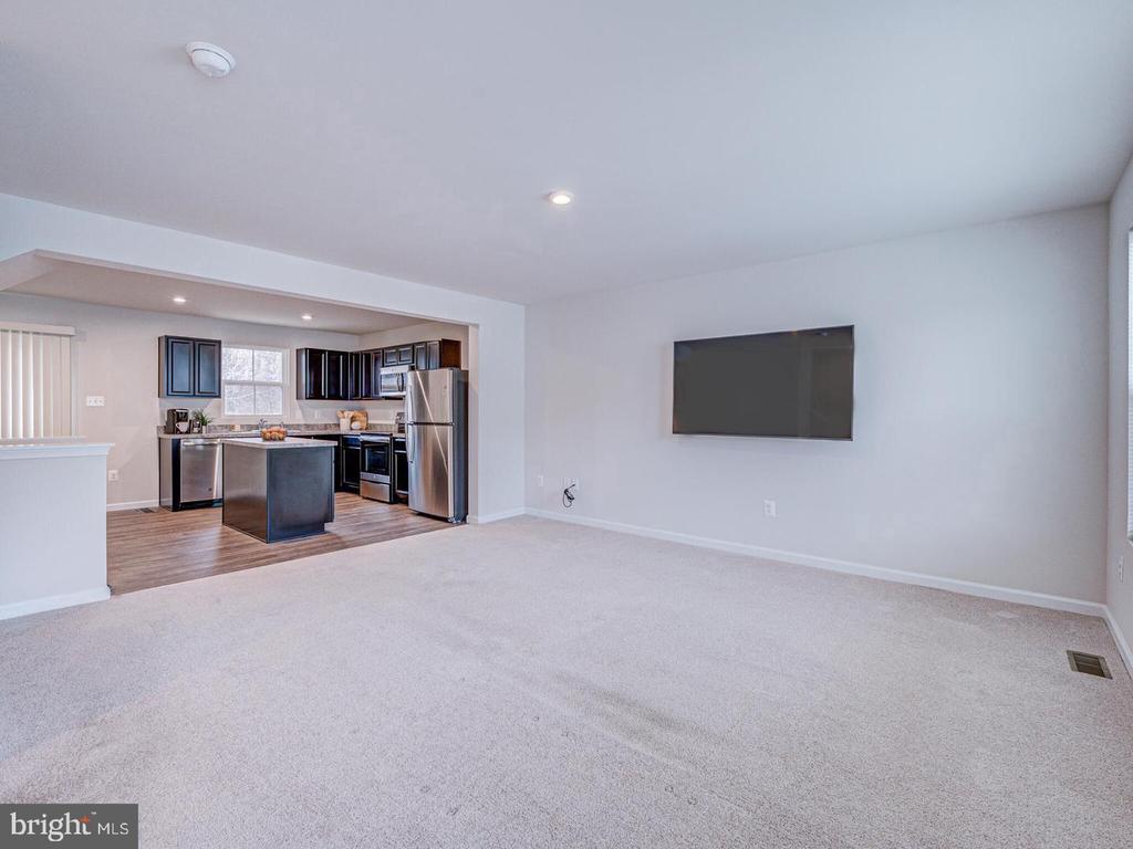 290 SAGE CIR