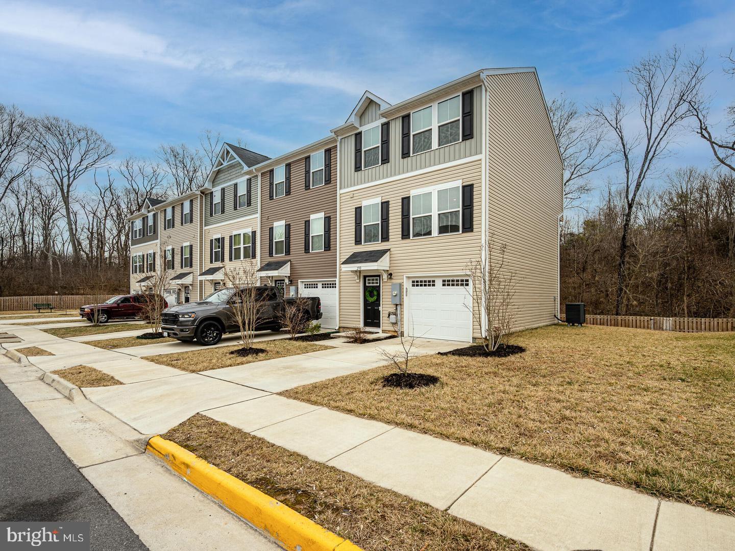 290 SAGE CIR