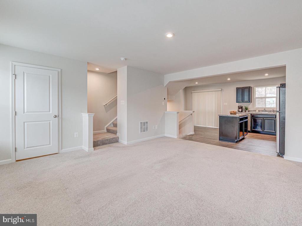 290 SAGE CIR