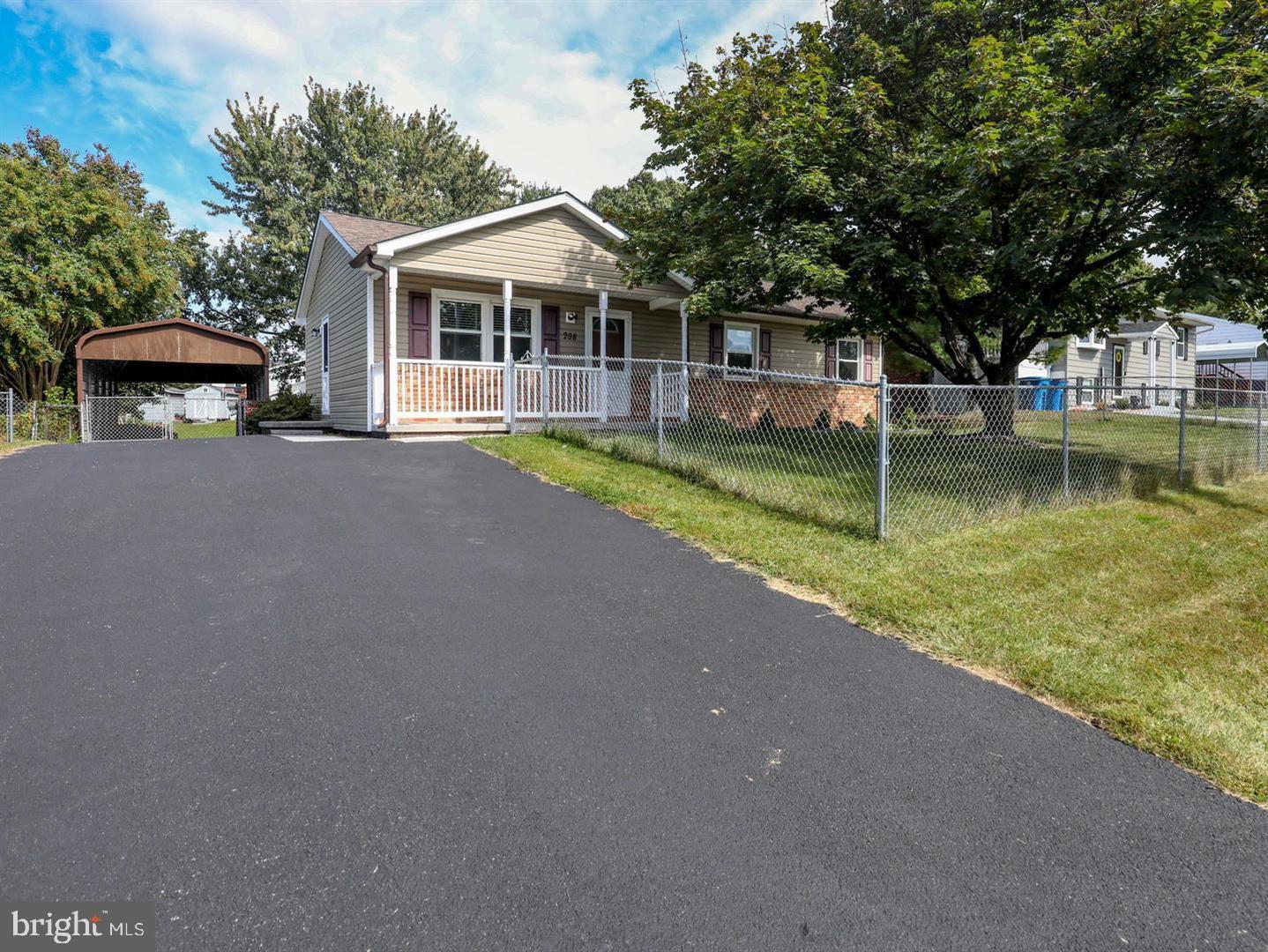 208 CREST CIRCLE