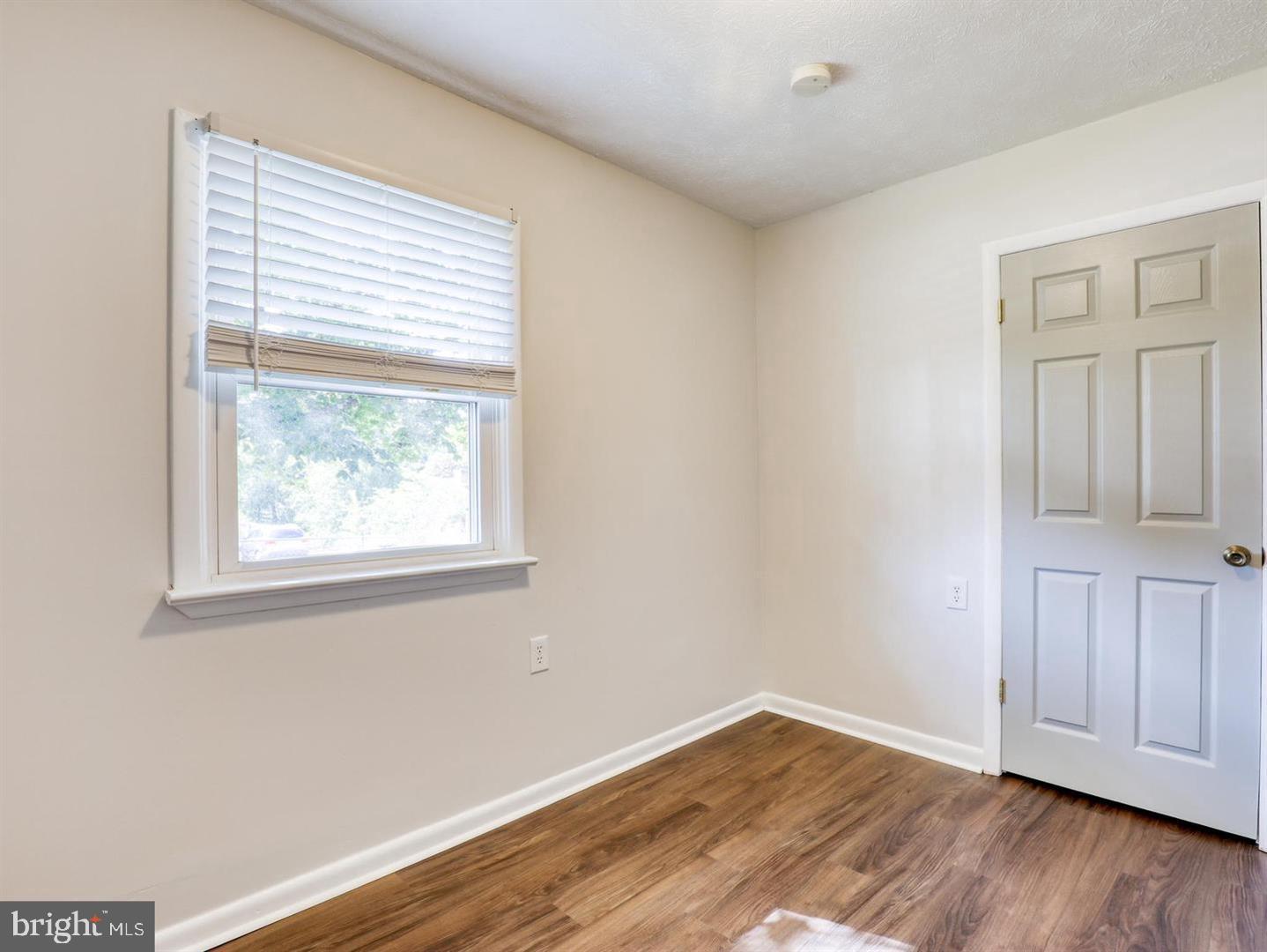 208 CREST CIRCLE