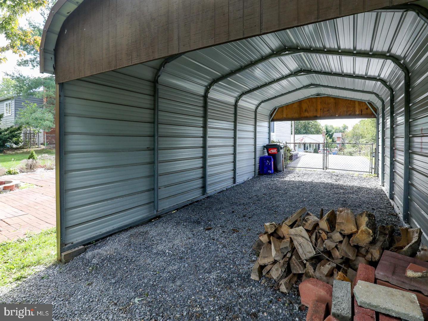 208 CREST CIRCLE