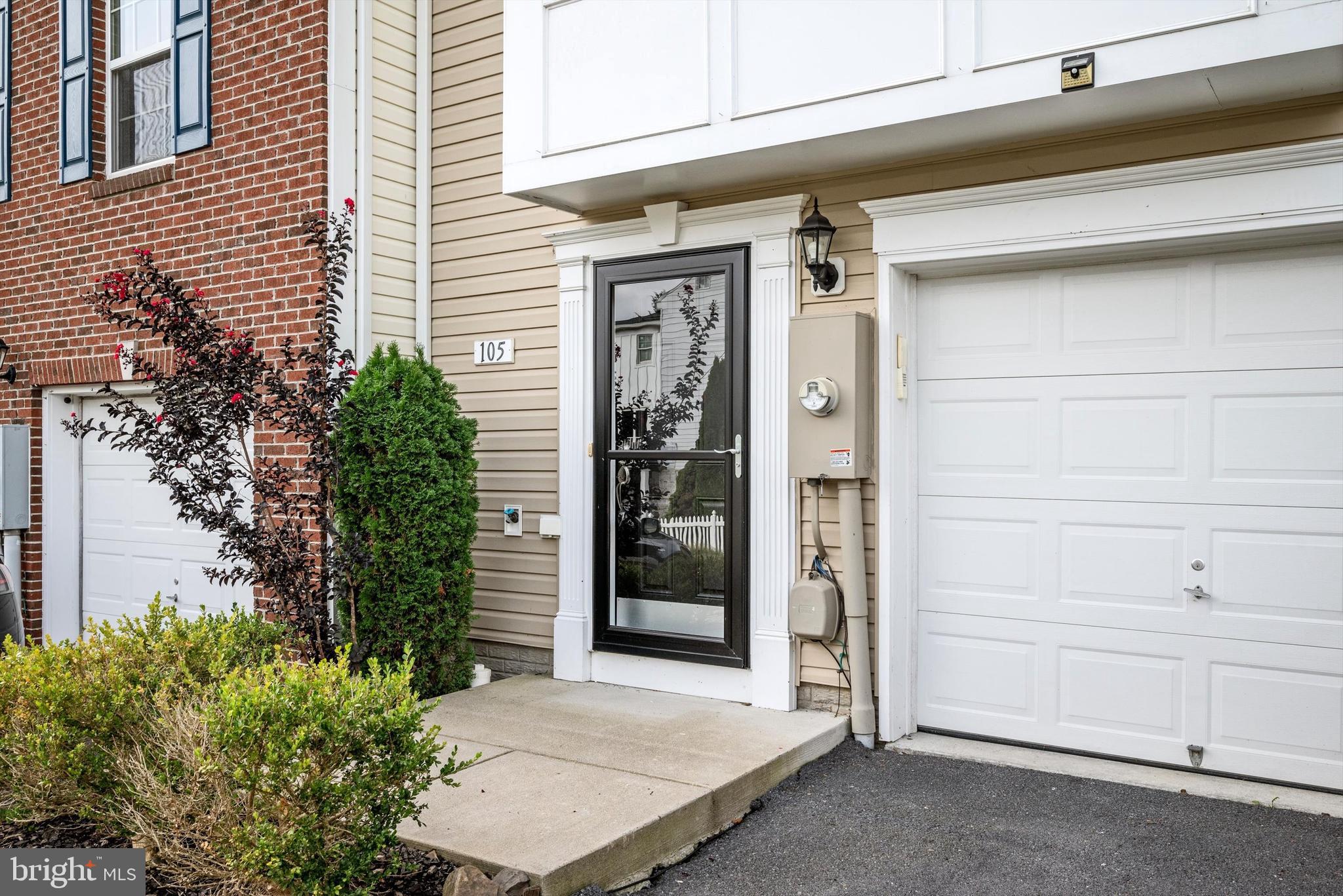 105 WORSHAM TERRACE
