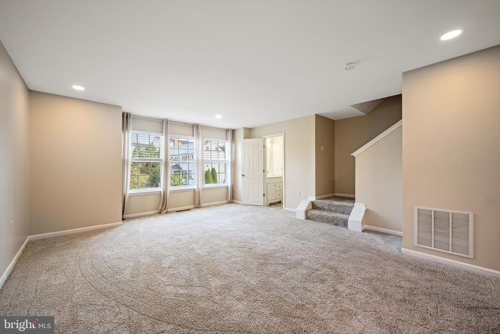 105 WORSHAM TERRACE