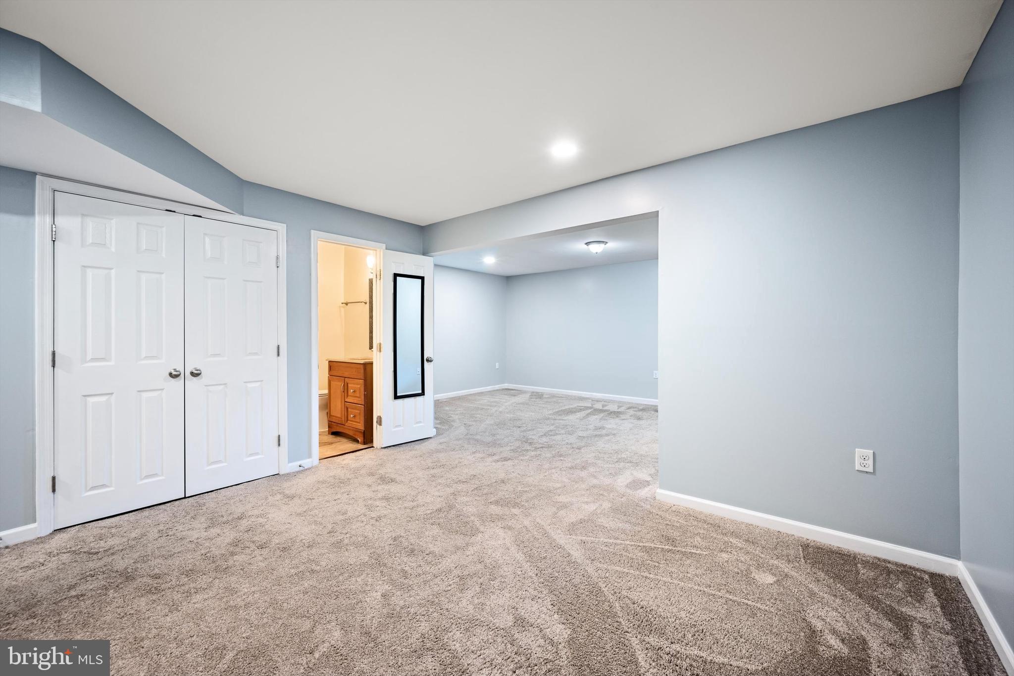 105 WORSHAM TERRACE