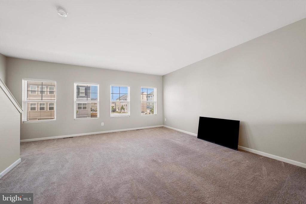303 STARRY WAY