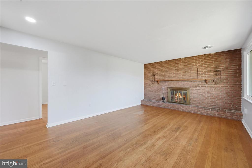 210 STAFFORD DRIVE