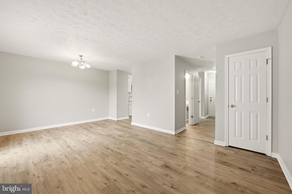 219 SURREY CLUB LANE