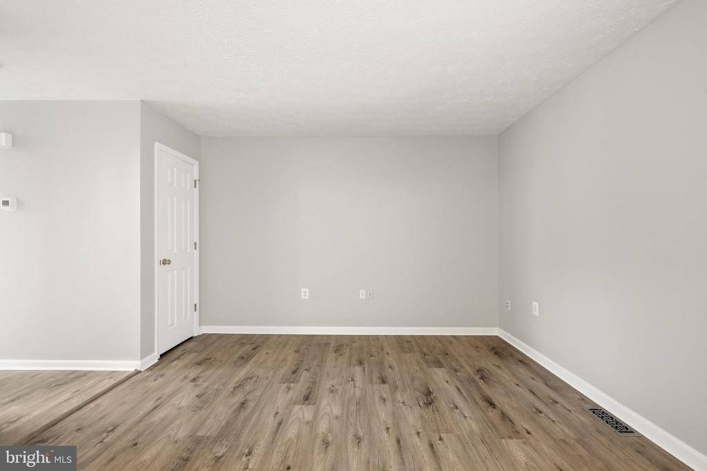 219 SURREY CLUB LANE