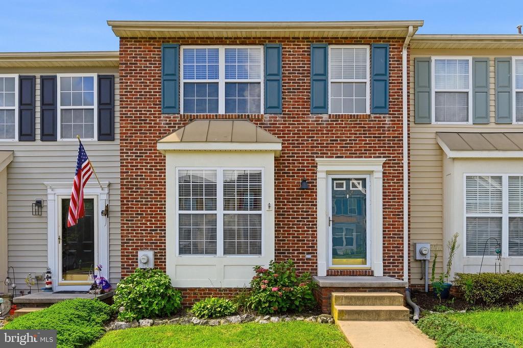 112 CHATHAM SQUARE